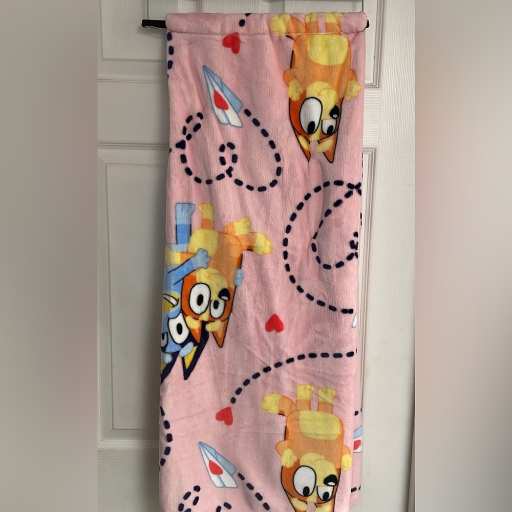 Bluey Valentine’s Day blanket
